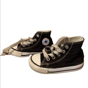 Converse Toddler Size 5